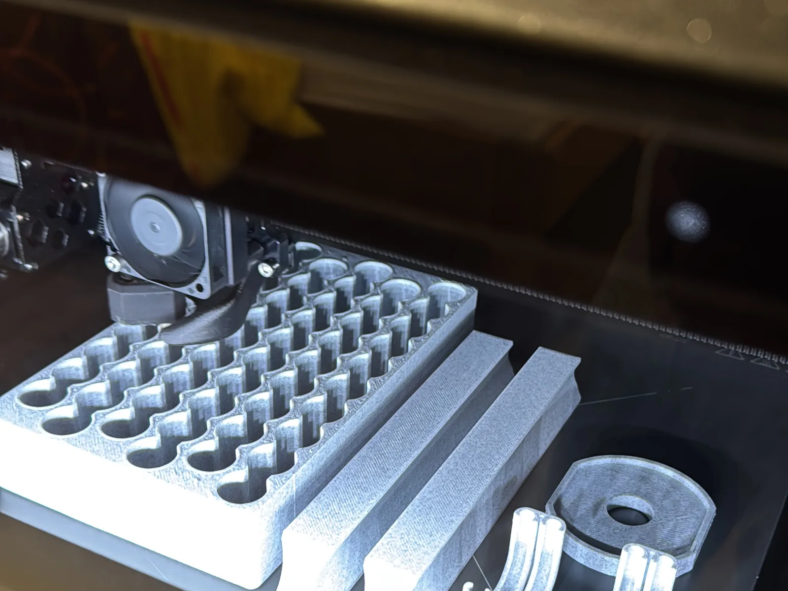 Functional 3D-printed parts on the print bed